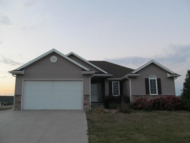 3700 West Ickes Ct, Lincoln, NE 68522