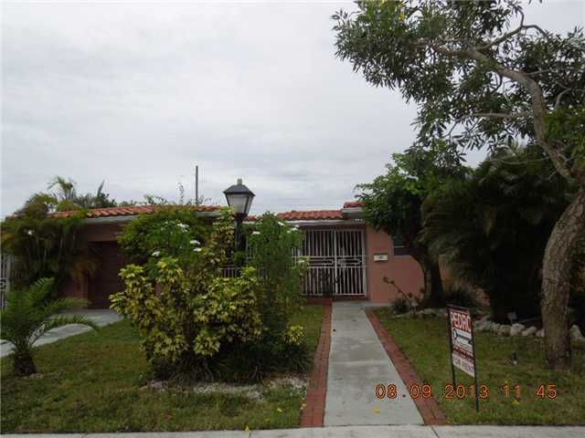 11115 NW 62 AV, Hialeah, FL 33012