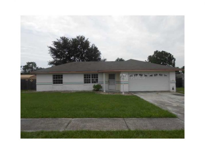 108 Adams Rd, Auburndale, FL 33823