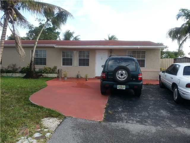 4900 SW 18TH ST, Fort Lauderdale, FL 33317