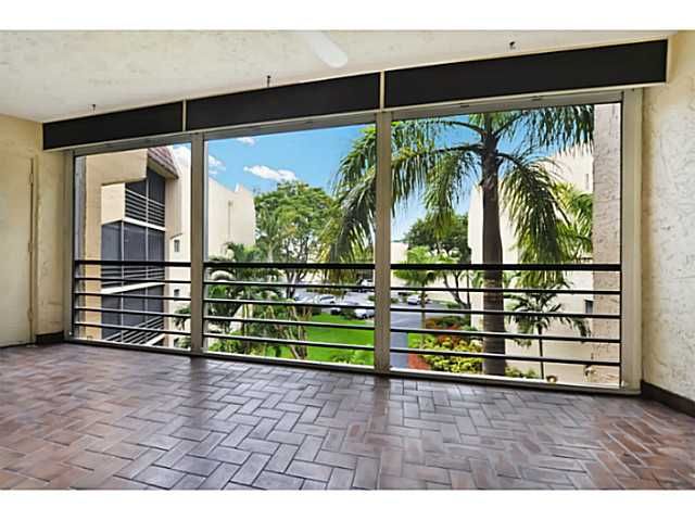 6855 W BROWARD BL # 305, Fort Lauderdale, FL 33317