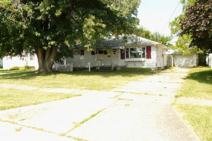 1514 W 23rd St, Lorain, OH 44052