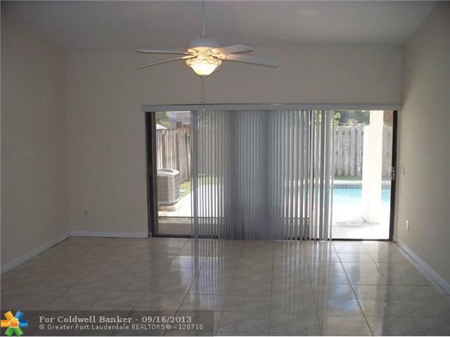 2972 Nw 67th Ct, Fort Lauderdale, FL 33309