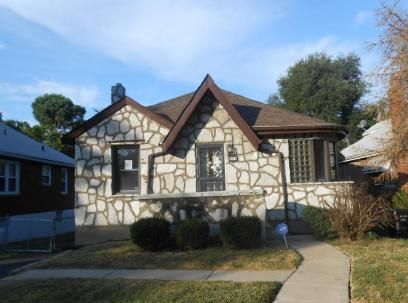 6534 Woodrow Ave, Saint Louis, MO 63121