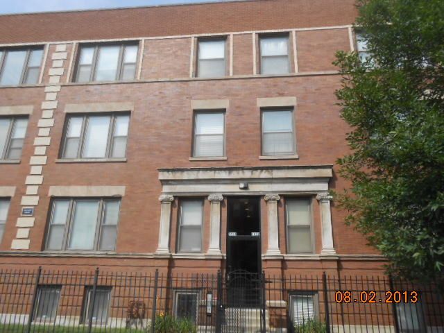 4432 S Calumet Ave Apt 3, Chicago, IL 60653