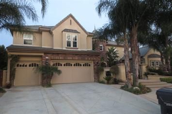 5701 North Limoges Court, Calabasas, CA 91302