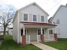 Bullitt Ave, Jeannette, PA 15644