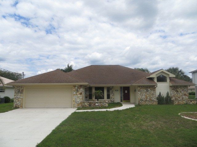 33 Prince Michael Ln, Palm Coast, FL 32164