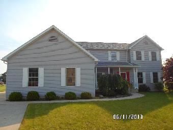 658 E Stevenson St, Gibsonburg, OH 43431