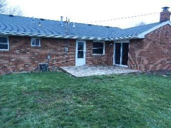 3302 N Reach Dr, Oregon, OH 43616