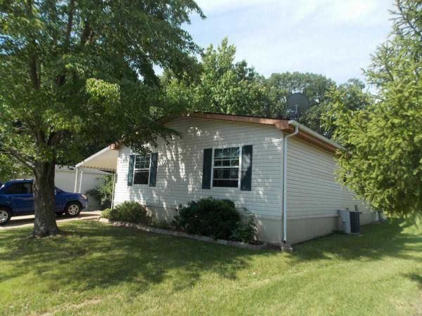 21252 Walnut ct., Warrenton, MO 63383