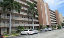 300 Ne 12th Ave Apt 202 Hallandale, FL 33009