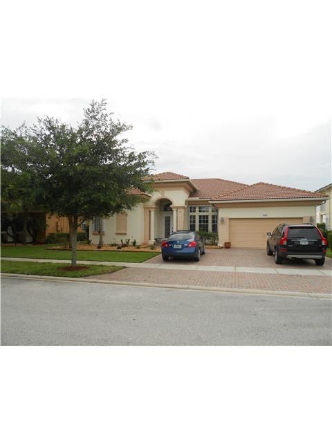 3060 SW 195TH TE, Hollywood, FL 33029