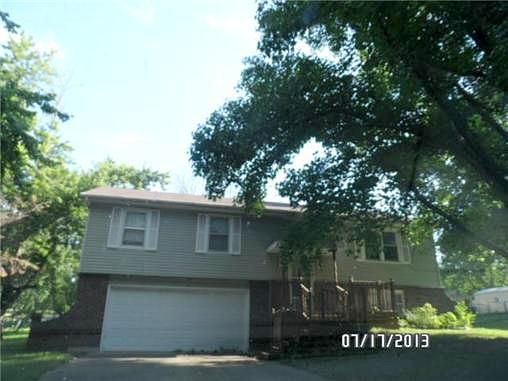 38Th Street, Sedalia, MO 65301