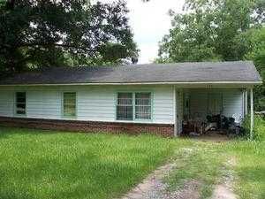 199 Sheffield Cir, Creola, AL 36525