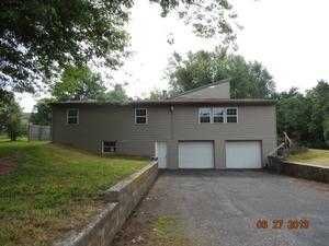 308 S Lancaster Ave, Newmanstown, PA 17073