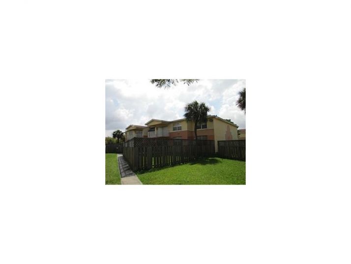 4370 NW 79 AV # 2C, Miami, FL 33166