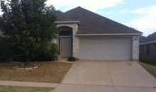 520 Pineview Ln Fort Worth, TX 76140