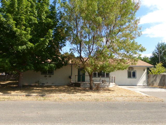 329 E Avenue West, Jerome, ID 83338