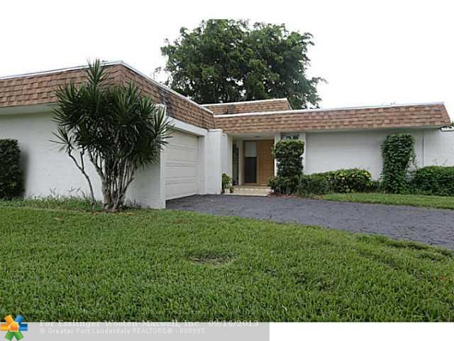 5604 MULBERRY DR, Fort Lauderdale, FL 33319