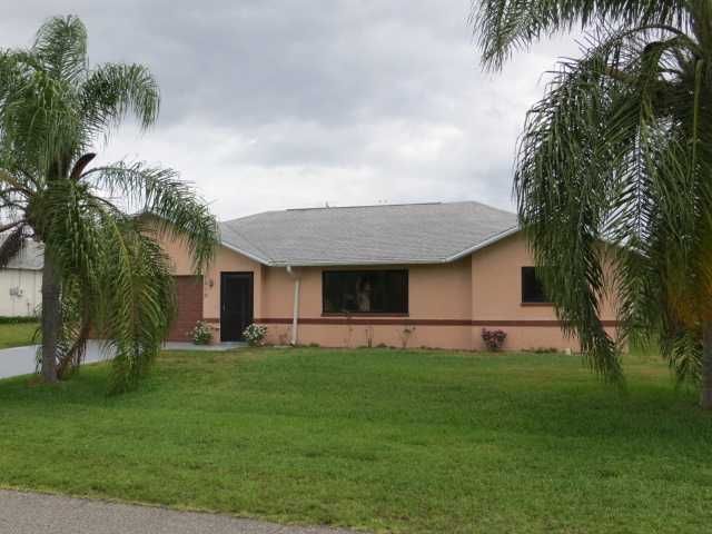 1013 South West 9th Ave, Cape Coral, FL 33991