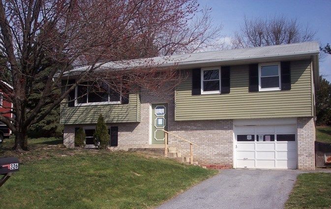 329 Primrose Ln, Mountville, PA 17554