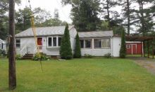 4 Jeanine St Lakeville, MA 02347