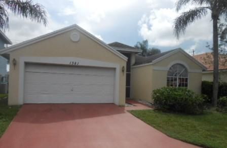 1381 Fairfax Cir E, Boynton Beach, FL 33436