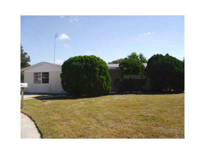 2608 Akita Pl, Holiday, FL 34691