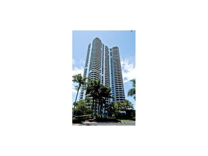 3500 MYSTIC POINTE DR # 2103, Miami, FL 33180