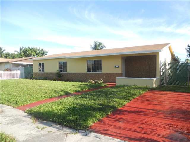 122 NW 205 TE, Miami, FL 33169