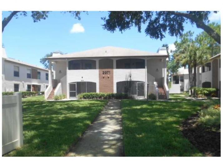 2971 Bonaventure Cir Apt 101, Palm Harbor, FL 34684