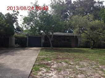 2136 Barcelona Ways, Saint Petersburg, FL 33712