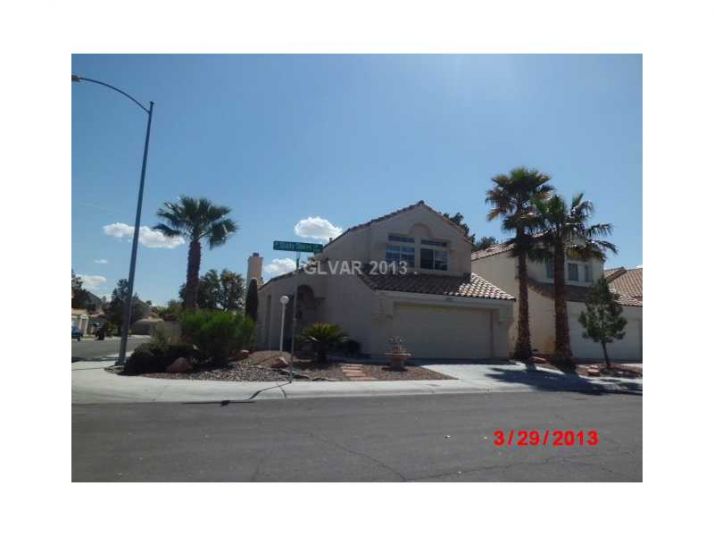 8401 Shady Shores Cir, Las Vegas, NV 89128