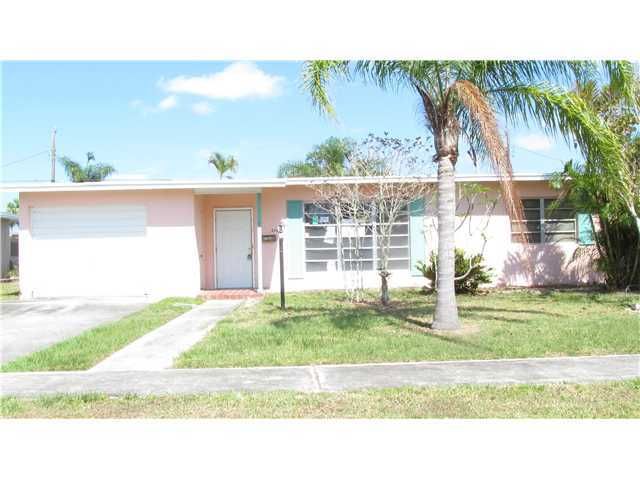 2963 Se Pruitt Rd, Port Saint Lucie, FL 34952