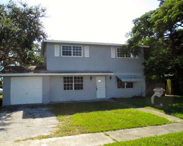 5710 Mary Ln, West Palm Beach, FL 33407