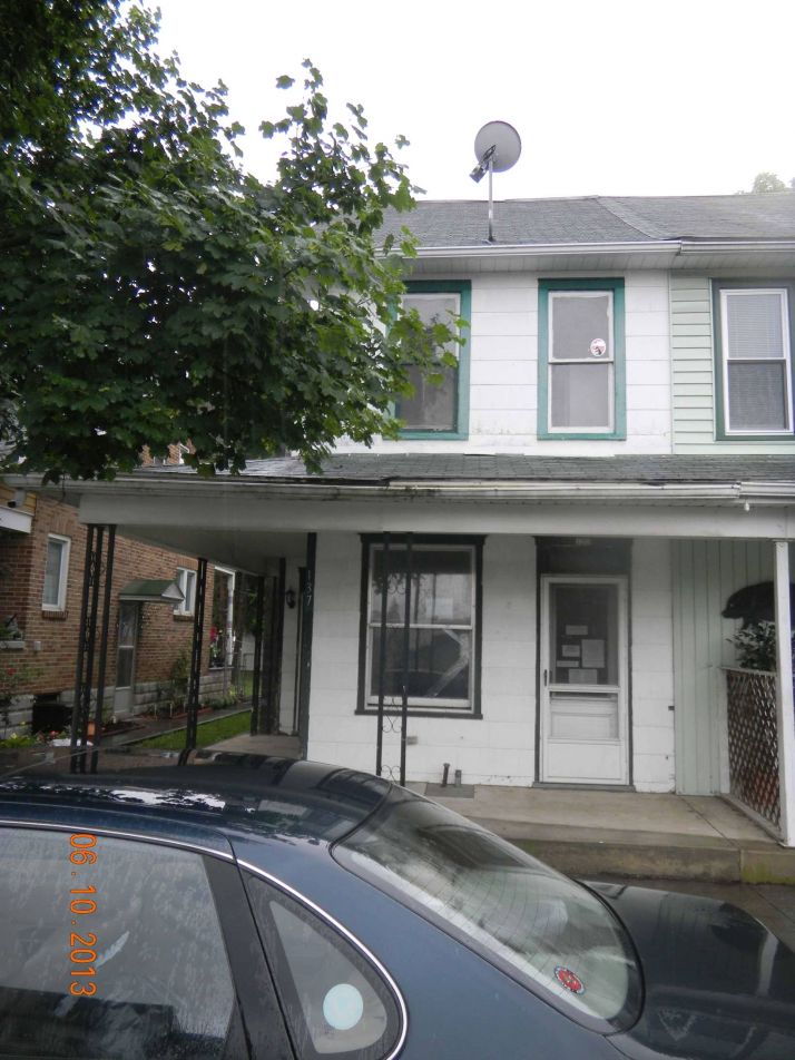 137 N Lincoln St, Palmyra, PA 17078