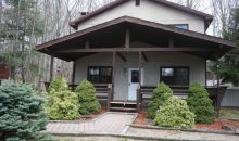 1247 Woodview Ter Lake Ariel, PA 18436