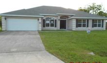 582 Nw Kingston St Port Saint Lucie, FL 34983