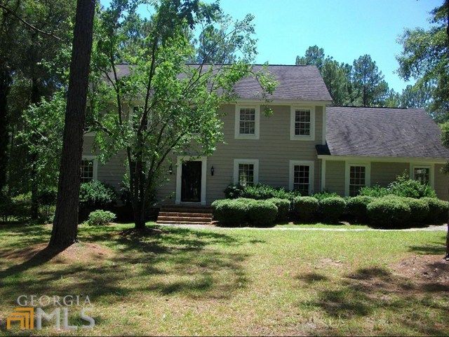 102 Ramblewood Dr, Statesboro, GA 30458