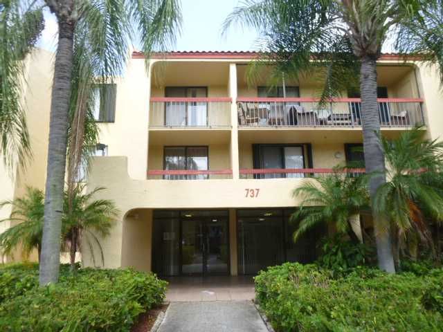 737 Se 1st Way Apt 208, Deerfield Beach, FL 33441