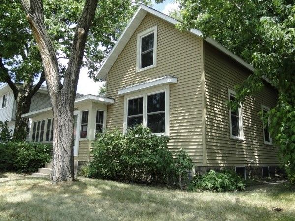 1332 Rose St, La Crosse, WI 54603