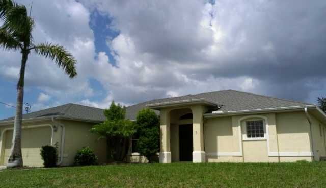 2421 Nw 3rd Pl, Cape Coral, FL 33993