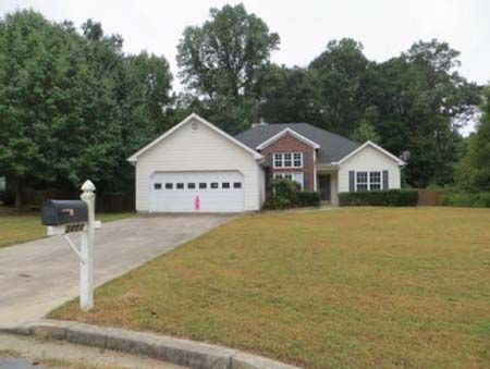 3484 Cherry Blossom Ct, Loganville, GA 30052