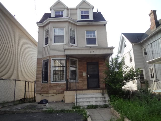 112 N 9th St, Newark, NJ 07107