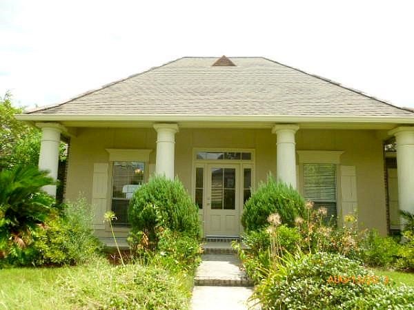 Oakview, Prairieville, LA 70769