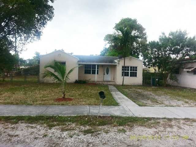 1000 NW 113 TE, Miami, FL 33168