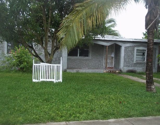 900 Northwest 147th Street, Miami, FL 33168