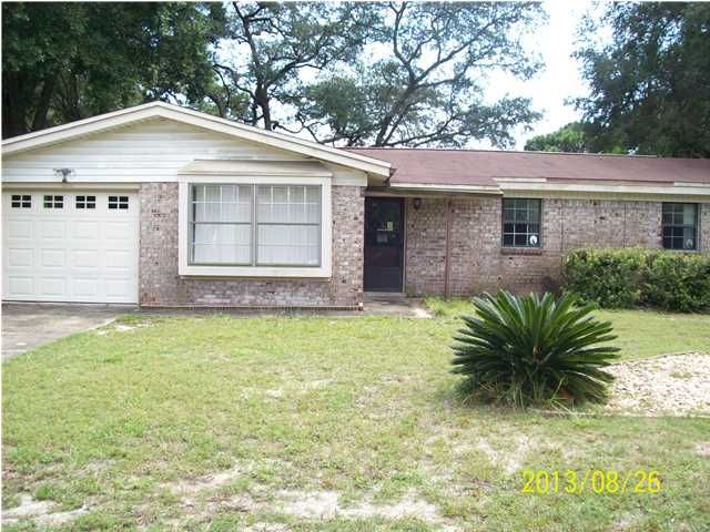 614 Mayflower Ave, Fort Walton Beach, FL 32547