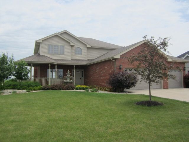 958 Marble Blvd, Manteno, IL 60950